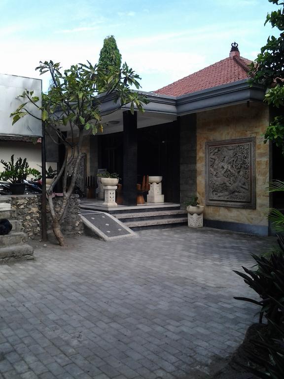 Mahendra Beach Inn Kuta Lombok Dış mekan fotoğraf