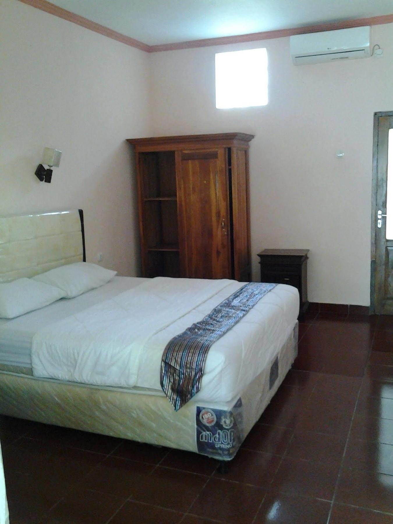 Mahendra Beach Inn Kuta Lombok Dış mekan fotoğraf